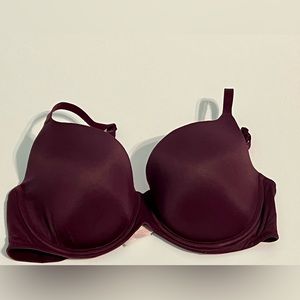 VS Pink Lightly Lined Bra